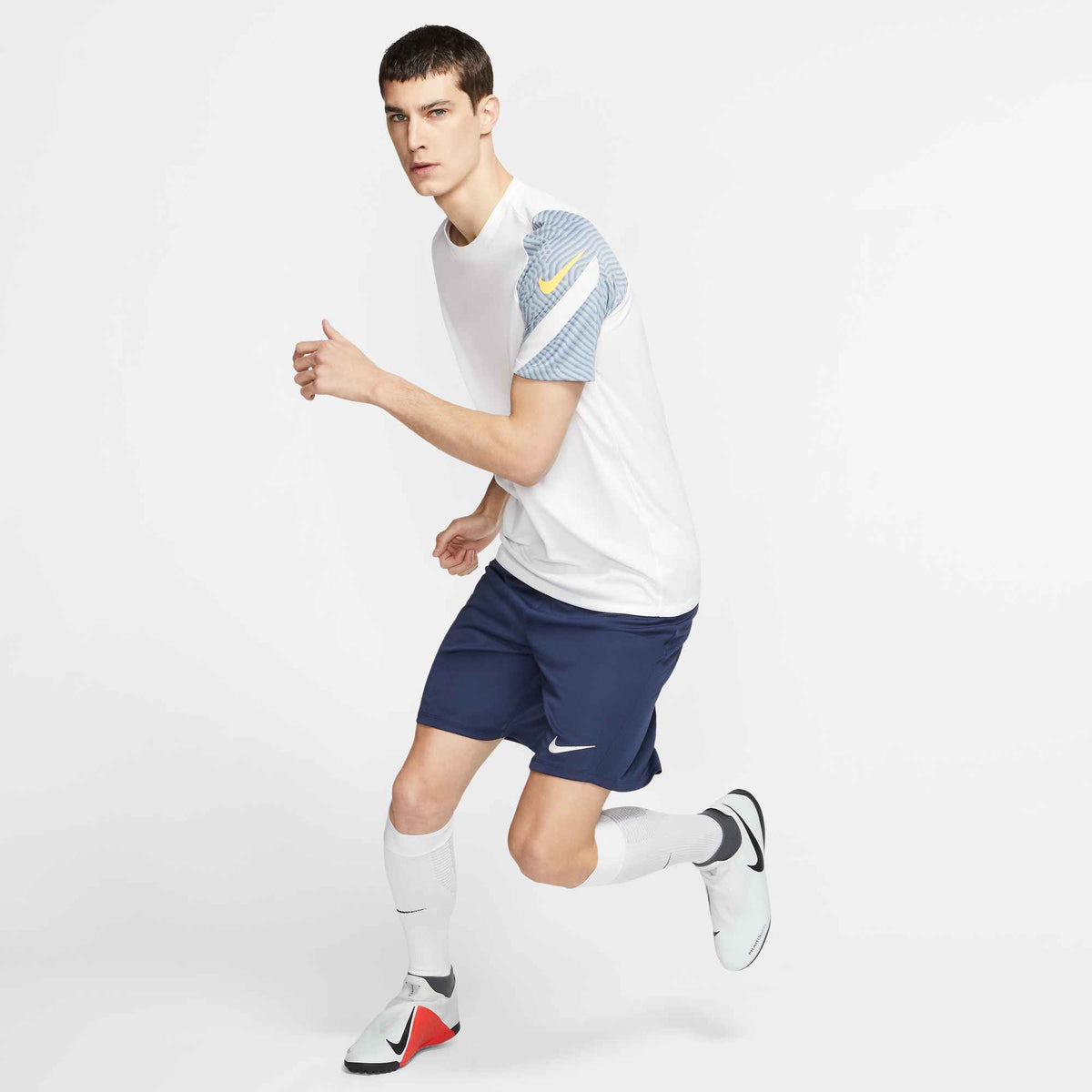 M NK DF PARK III SHORT NB K