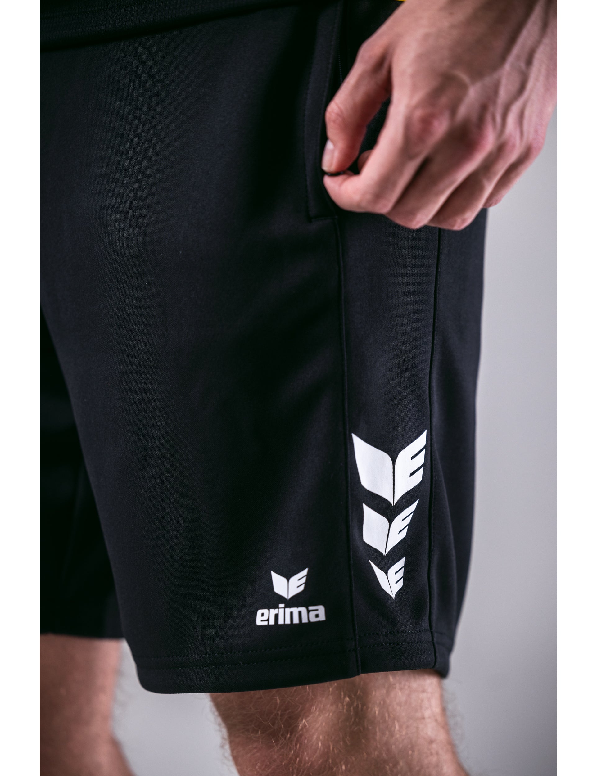 CELEBRATE 125 Shorts