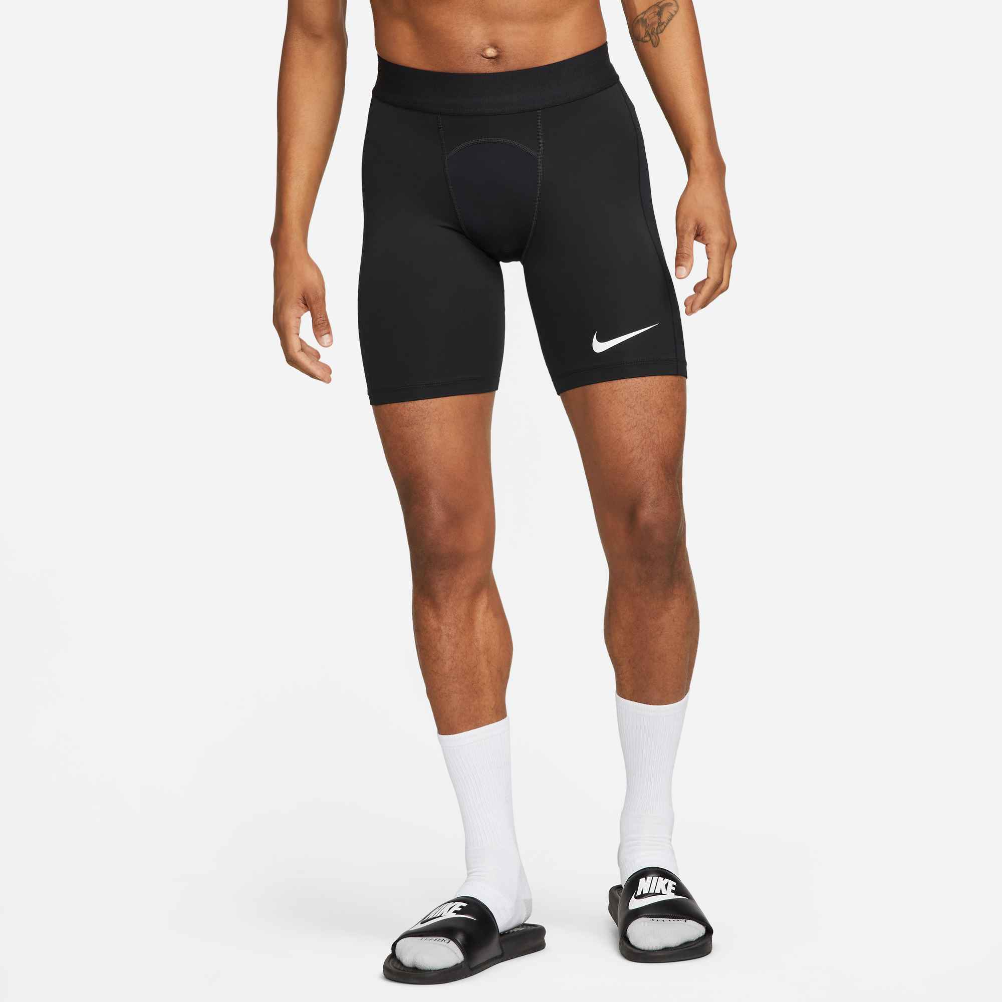 M NK DF STRIKE NP SHORT