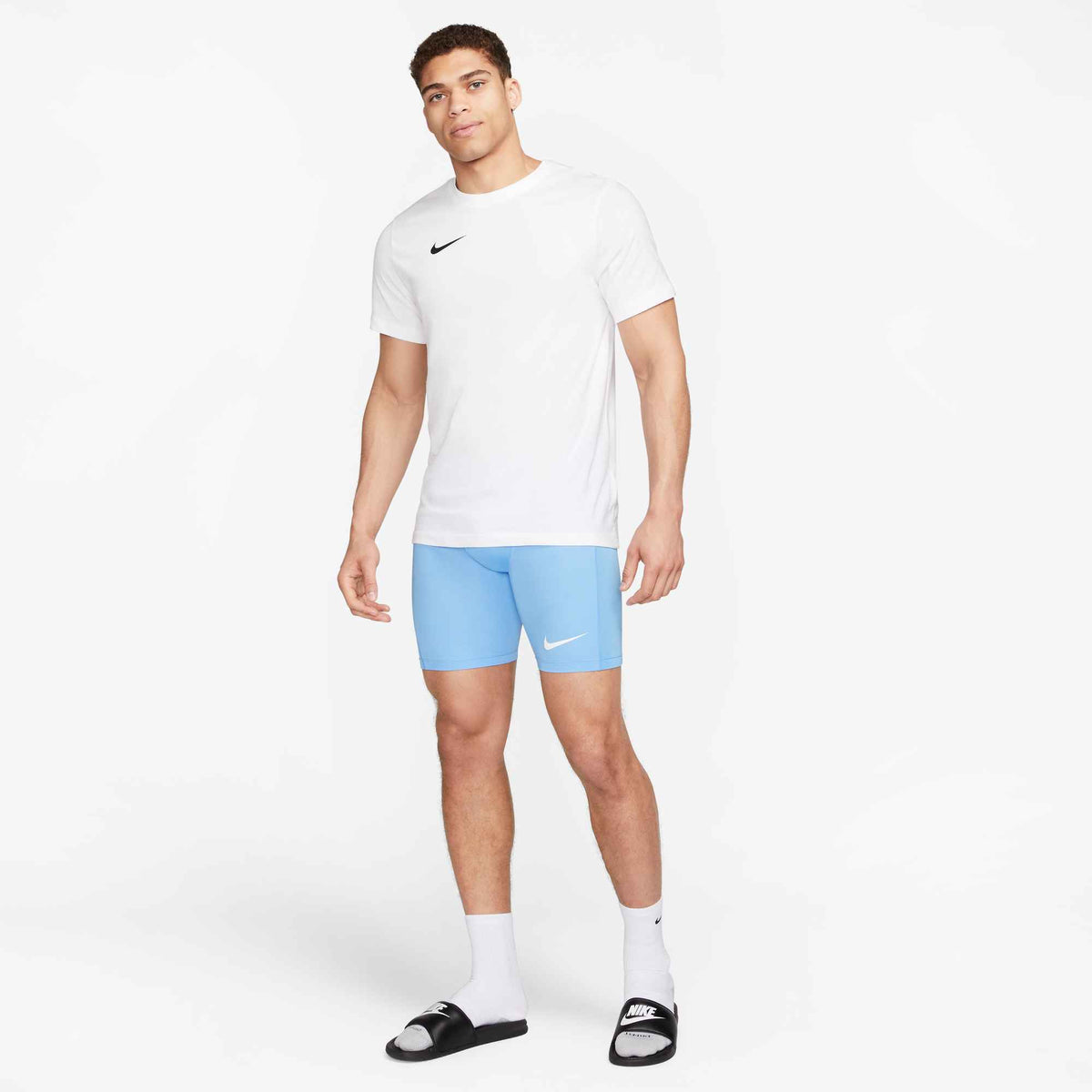 M NK DF STRIKE NP SHORT