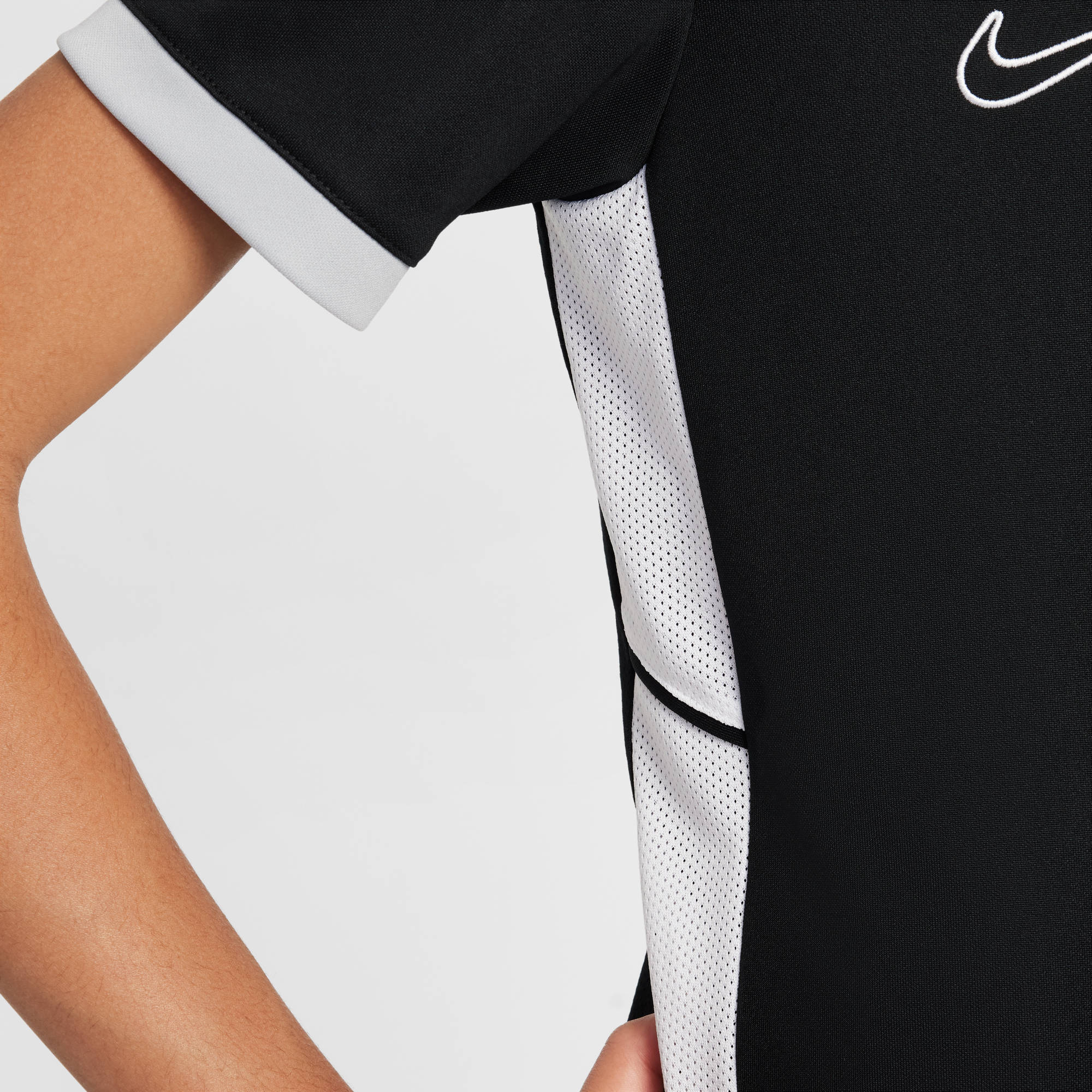 Y NK DF ACD25 SS TOP