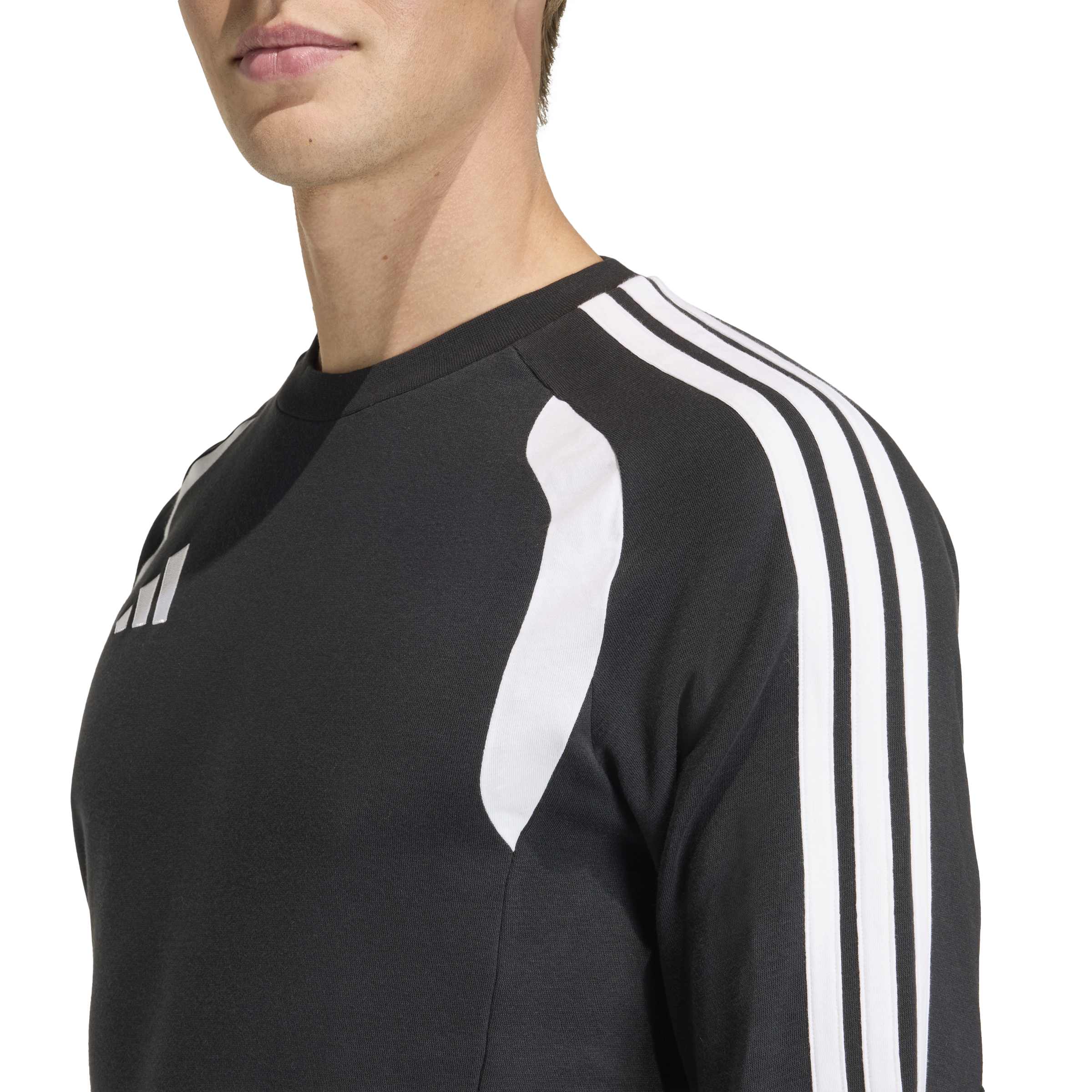 TIRO26L SW CREW - 095A/BLACK/WHITE
