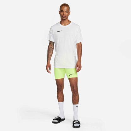 M NK DF STRIKE NP SHORT