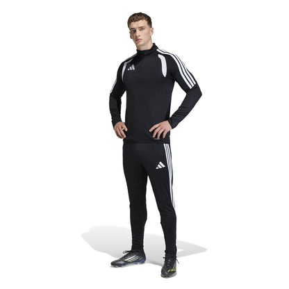 TIRO26L PNTR - 095A/BLACK/WHITE
